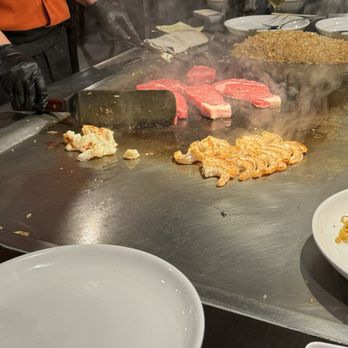 Shogun Restaurant - A bit everything: shrimp, lobster, steak.. - Sushi Bars Near Me - Pasadena, California Shogun Restaurant - A bit everything: shrimp, lobster, steak.. - Sushi Bars Near Me - Pasadena, California