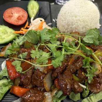 Hanoi Kitchen - Filet mignon, crispy greens, not oily, just perfect - Vietnamese Near Me - Claremont, California Hanoi Kitchen - Filet mignon, crispy greens, not oily, just perfect - Vietnamese Near Me - Claremont, California
