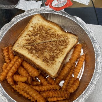 SoNo Harbor Deli And Cafe - Tuna melt with sweet potato fries - Breakfast & Brunch Near Me - Norwalk, Connecticut SoNo Harbor Deli And Cafe - Tuna melt with sweet potato fries - Breakfast & Brunch Near Me - Norwalk, Connecticut