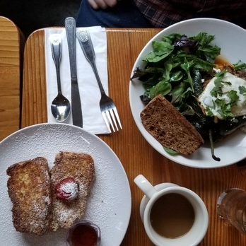 Poach 503 - Pasilla pepper and french toast - Breakfast & Brunch Near Me - Manzanita, Oregon
