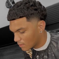 Rivera’s Barbershop