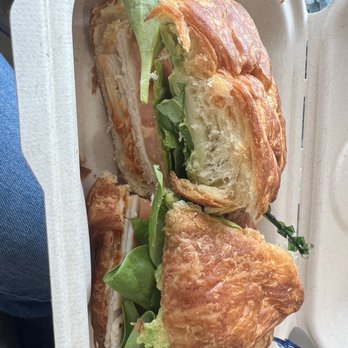 Katy's Cafe - Chipotle bueno with turkey - Breakfast & Brunch Near Me - Imperial Beach, California