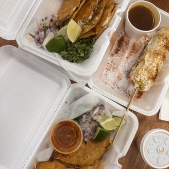 Tacos La Jefa - Small Beef Quesabirria and Elote - Tacos Near Me - East St. Louis, Illinois Tacos La Jefa - Small Beef Quesabirria and Elote - Tacos Near Me - East St. Louis, Illinois