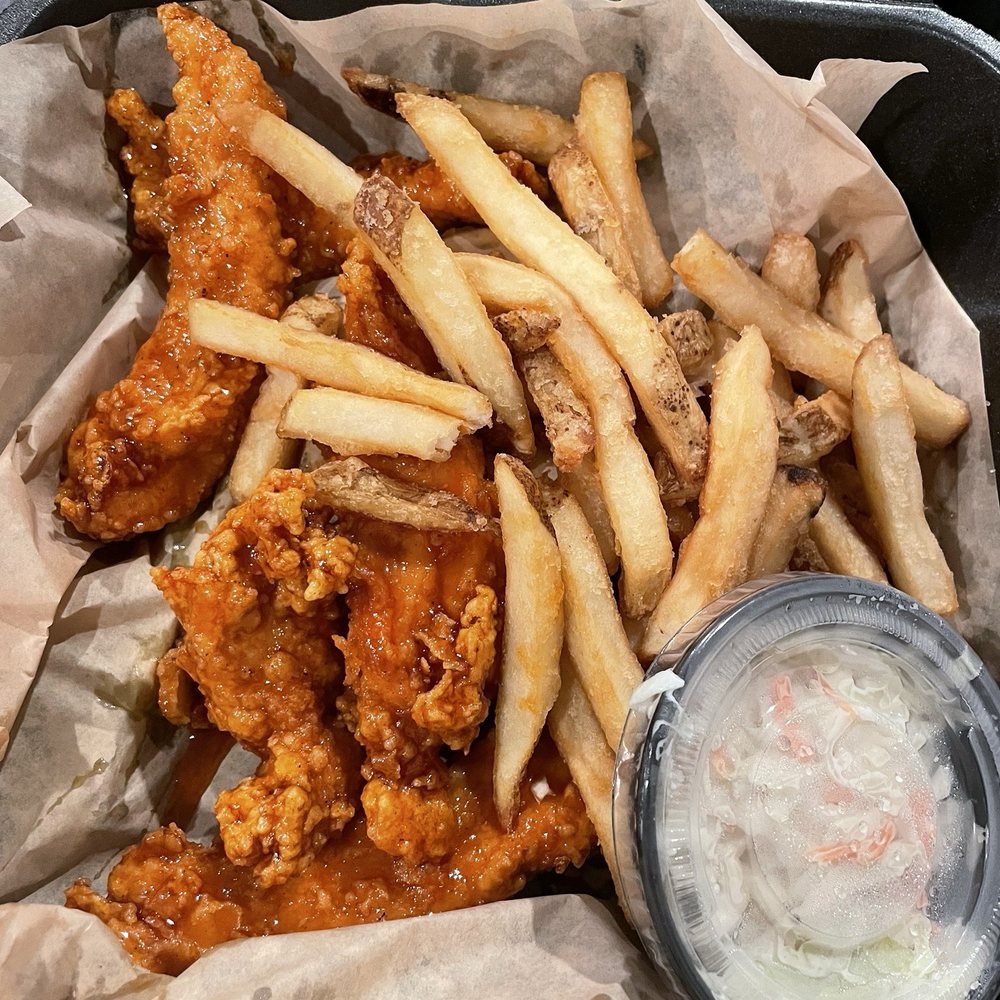 Sticky fingers dinner missing ranch & with coleslaw Sticky fingers dinner missing ranch & with coleslaw