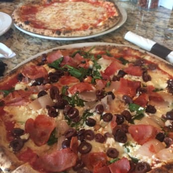 Avellino's - Pizza Near Me - Atlanta, Georgia