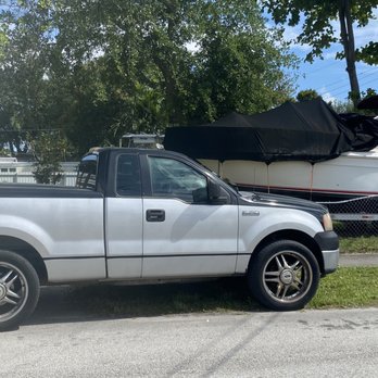 Top5 Mobile Mechanic - Transmission repair, tune up and oil change on truck - Auto Repair Near Me Top5 Mobile Mechanic - Transmission repair, tune up and oil change on truck - Auto Repair Near Me