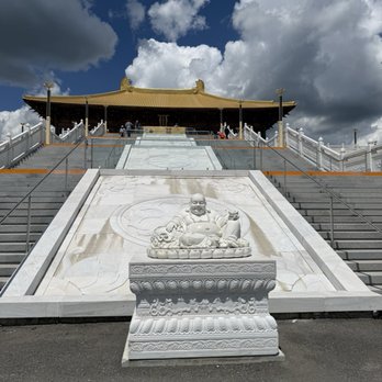 Wutai Shan Buddhist Garden - Buddhist Temples Near Me - Cavan-Monaghan, Ontario