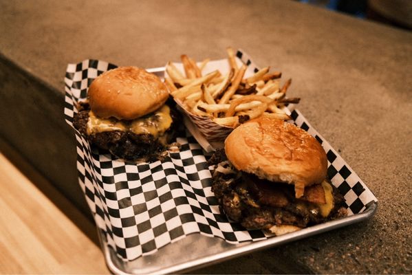 La Hamburguesa by null