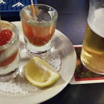 Beachcomber Pub - Oyster Shooter !   Yummo - Pubs Near Me - Florence, Oregon