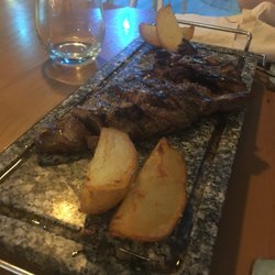 5illes Eat & Drink - Iberian pluma pork meat grilled