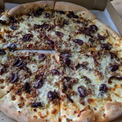 Friday Night Pizza - Crowd Pleaser