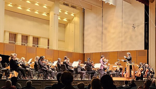 Arlene Schnitzer Concert Hall by null