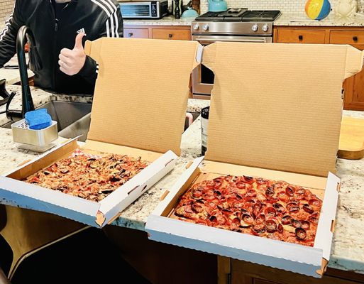 Kim's Uncle Pizza by null