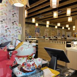 Kura Revolving Sushi Bar