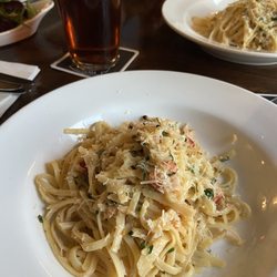 Queens Arms - Crab linguine