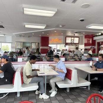 In-N-Out Burger - ows diners sitting at booths - Burgers Near Me - Tustin, California