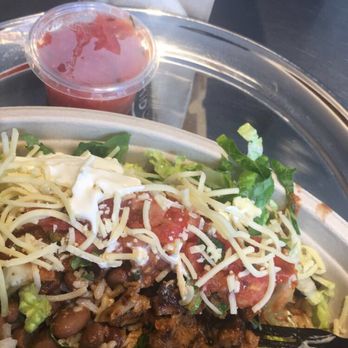 Chipotle Mexican Grill - Mexican Near Me - London, XGL