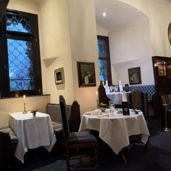 Restaurant Auf Schönburg - Tables at the restaurant