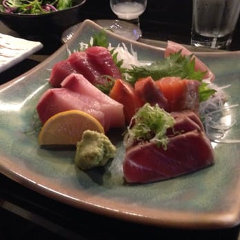 Kirala - Deluxe Sashimi Dinner - Sushi Bars Near Me - Berkeley, California