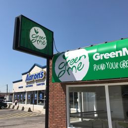 a sign for greenme