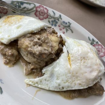 The Kitchen Step - biscuits & gravy - Desserts Near Me - Jersey City, New Jersey The Kitchen Step - biscuits & gravy - Desserts Near Me - Jersey City, New Jersey