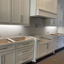 Reface & Custom Cabinets