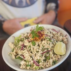 Si Lom Thai Asian Fusion