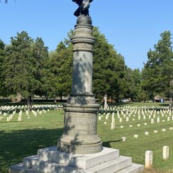 Stone River National Cemetery - Monument to those who died at Stones River.