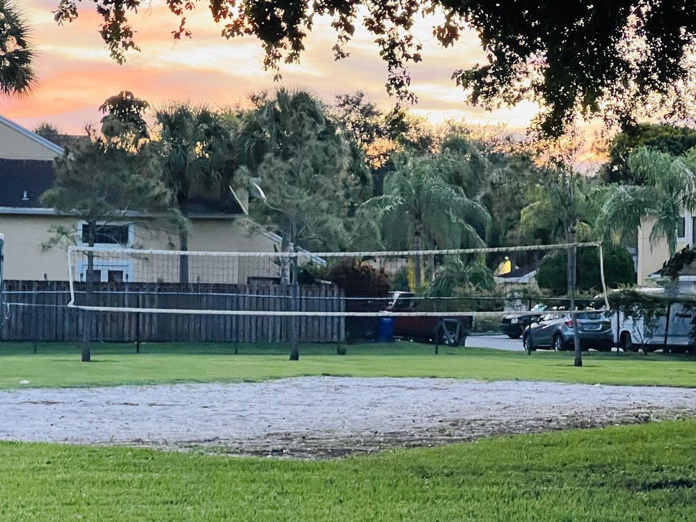 TANGLEWOOD PARK Updated August 2024 10 Photos 9500 SW 1st St