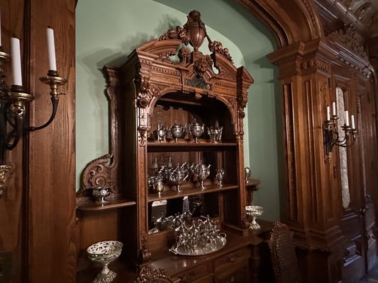 Victoria Mansion by null