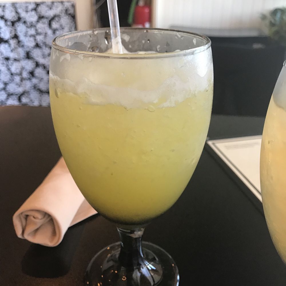 Nosh - Pineapple lemonade is amazing! - New American Near Me - Moore, Oklahoma