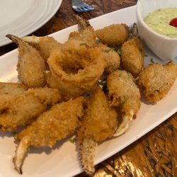 Nomangue - Fried crab leg with onion rings