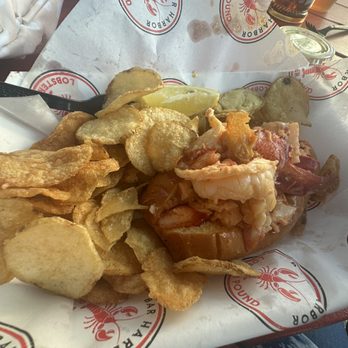 Bar Harbor Lobster Pound - Lobster roll - Seafood Near Me - Bar Harbor, Maine