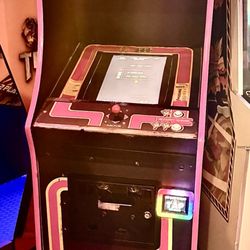 BA Start - Ms PAC-Man. Warning--the joystick is fried.
