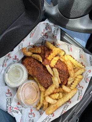 Bro's Hot Chicken by null