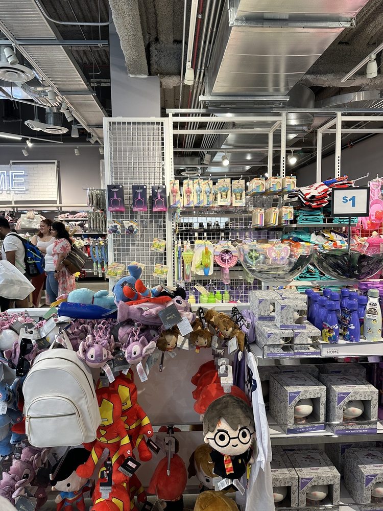 PRIMARK CHICAGO 81 Photos & 39 Reviews 35 N State St, Chicago