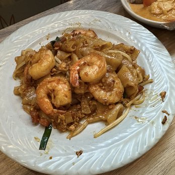 Kala Thai Cookery - Char Kway Teow - Thai Near Me - Boston, Massachusetts Kala Thai Cookery - Char Kway Teow - Thai Near Me - Boston, Massachusetts