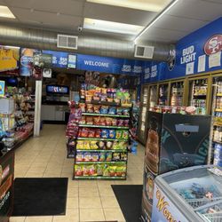 Selma Wine & Liquor - ......