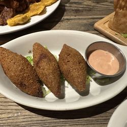 Parrilla Bar & Lounge - Quipes