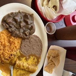 Lola's Mexican Food