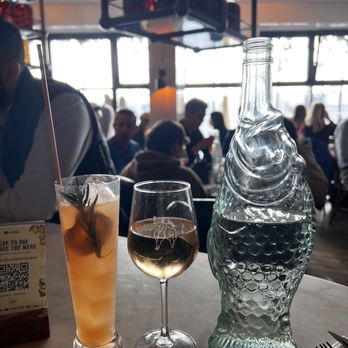 Pink Mamma - Wine mock tail water - Steakhouses Near Me - Paris, 75 Pink Mamma - Wine mock tail water - Steakhouses Near Me - Paris, 75