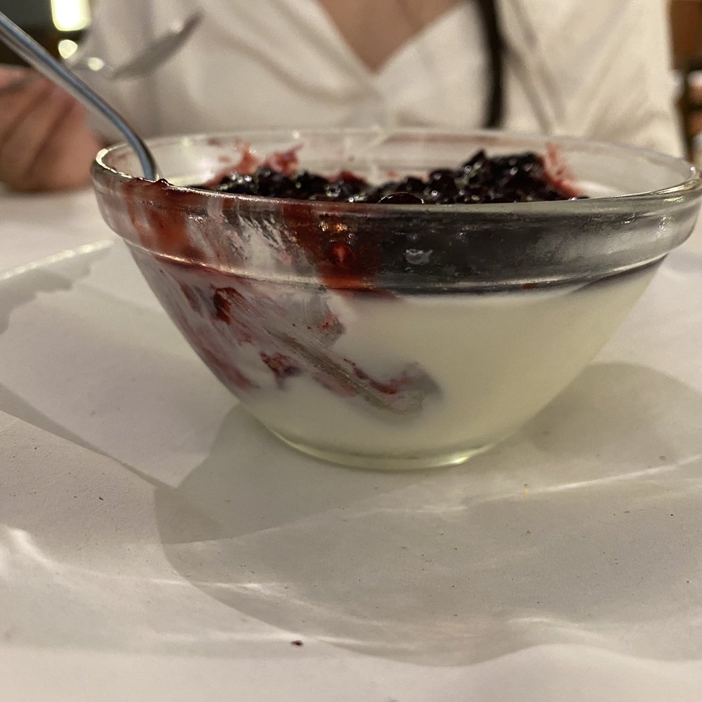 Da Romolo Alla Mole Adriana - Panacota and berries - Pizza Near Me - Rome, RM Da Romolo Alla Mole Adriana - Panacota and berries - Pizza Near Me - Rome, RM