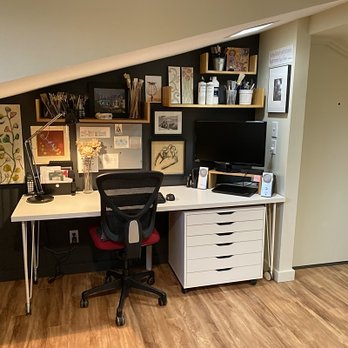Lion Construction - Studio - Desk area - General Contractors Near Me Lion Construction - Studio - Desk area - General Contractors Near Me