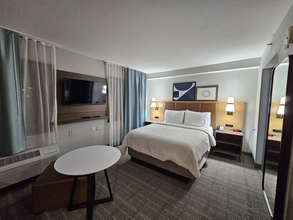 Staybridge Suites Jackson - wedding in Ridgeland, MS