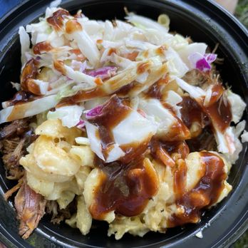 Black’s Creek BBQ - Creek bowl with bbq pork - Food Trucks Near Me Black’s Creek BBQ - Creek bowl with bbq pork - Food Trucks Near Me