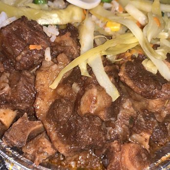 King Jamaican & American Restaurant - Oxtails with white rice and Veg, Medium Oxtails - Caribbean Near Me - Bronx, New York King Jamaican & American Restaurant - Oxtails with white rice and Veg, Medium Oxtails - Caribbean Near Me - Bronx, New York