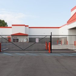 Public Storage