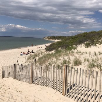 Lambert's Cove Beach - Beaches Near Me - Vineyard Haven, Massachusetts