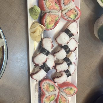 Wild Ginger on 116th Street - Sweetheart Roll and Octopus Sushi - Sushi Bars Near Me - Fishers, Indiana Wild Ginger on 116th Street - Sweetheart Roll and Octopus Sushi - Sushi Bars Near Me - Fishers, Indiana
