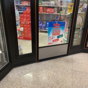 Wawa - Inside - Gas Stations Near Me - Apopka, Florida